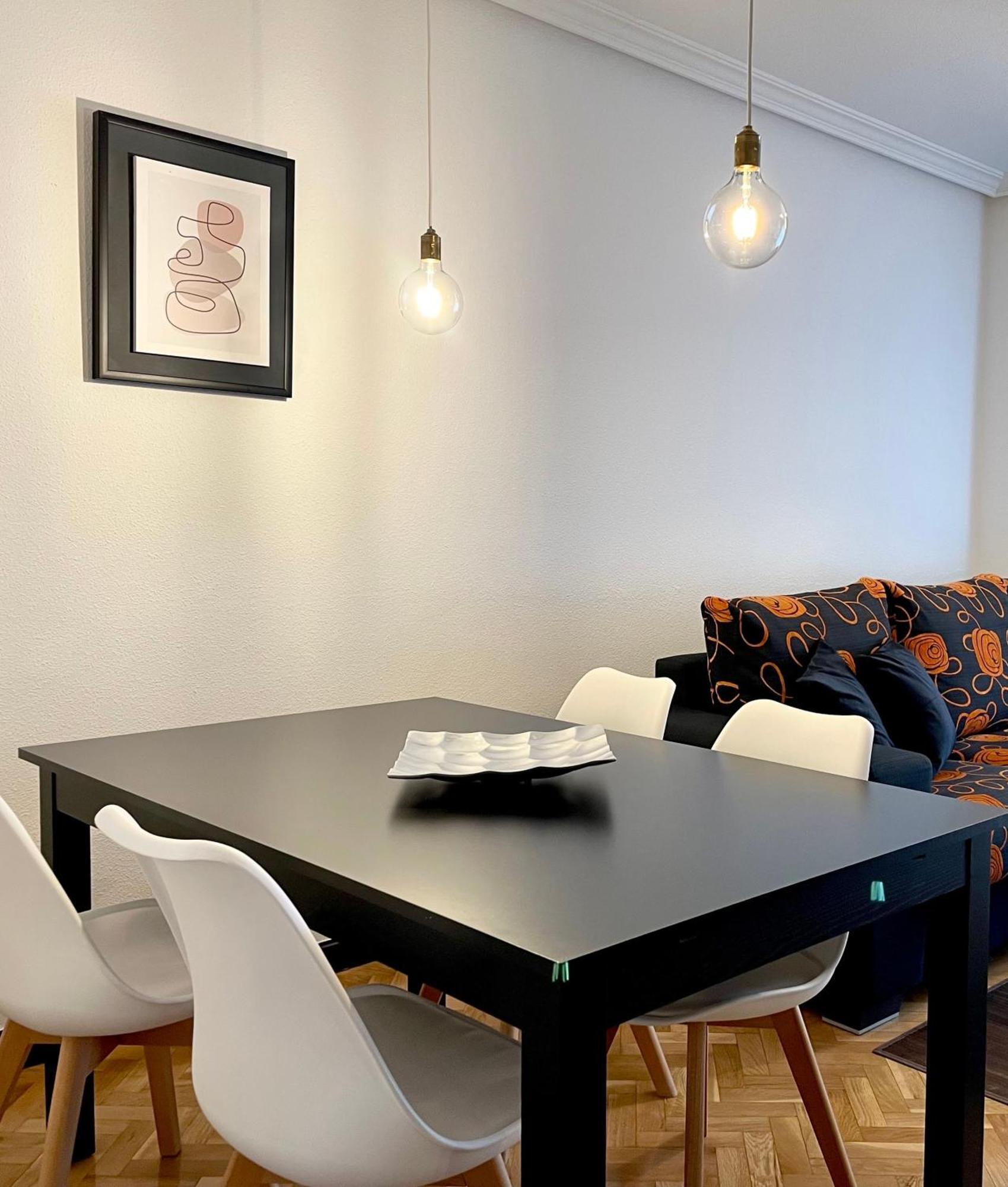 Vivienda Con Parking Incluido - Zona Van Dyck Salamanca Exterior photo